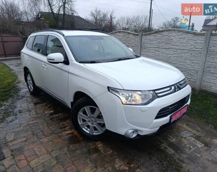 Белый Мицубиси Аутлендер, объемом двигателя 2.2 л и пробегом 278 тыс. км за 12600 $, фото 11 на Automoto.ua