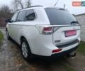 Белый Мицубиси Аутлендер, объемом двигателя 2.2 л и пробегом 278 тыс. км за 12600 $, фото 13 на Automoto.ua