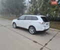 Белый Мицубиси Аутлендер, объемом двигателя 3 л и пробегом 173 тыс. км за 12700 $, фото 10 на Automoto.ua