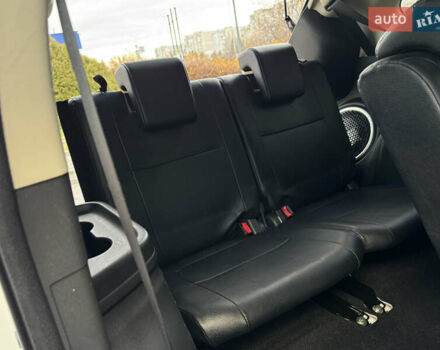 Белый Мицубиси Аутлендер, объемом двигателя 2.3 л и пробегом 214 тыс. км за 15499 $, фото 147 на Automoto.ua