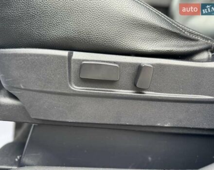 Белый Мицубиси Аутлендер, объемом двигателя 2 л и пробегом 210 тыс. км за 14300 $, фото 61 на Automoto.ua