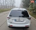 Белый Мицубиси Аутлендер, объемом двигателя 3 л и пробегом 173 тыс. км за 12700 $, фото 9 на Automoto.ua