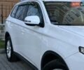 Белый Мицубиси Аутлендер, объемом двигателя 2.36 л и пробегом 140 тыс. км за 12999 $, фото 9 на Automoto.ua
