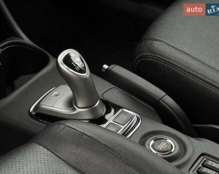 Мицубиси Аутлендер 2014 в Дрогобыче на Automoto.ua Белый Мицубиси Аутлендер, объемом двигателя 2 л и пробегом 228 тыс. км за 15300 $, фото 33 на Automoto.ua