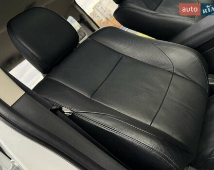 Белый Мицубиси Аутлендер, объемом двигателя 2.3 л и пробегом 214 тыс. км за 15499 $, фото 118 на Automoto.ua