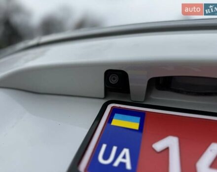 Белый Мицубиси Аутлендер, объемом двигателя 2 л и пробегом 210 тыс. км за 14300 $, фото 40 на Automoto.ua