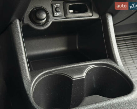 Белый Мицубиси Аутлендер, объемом двигателя 2.3 л и пробегом 214 тыс. км за 15499 $, фото 104 на Automoto.ua