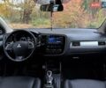 Мицубиси Аутлендер 2014 в Дрогобыче на Automoto.ua Белый Мицубиси Аутлендер, объемом двигателя 2 л и пробегом 228 тыс. км за 15300 $, фото 53 на Automoto.ua