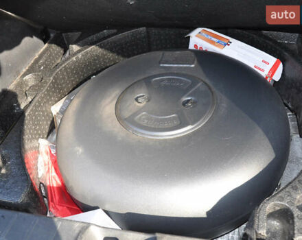 Белый Мицубиси Аутлендер, объемом двигателя 2 л и пробегом 132 тыс. км за 11500 $, фото 25 на Automoto.ua