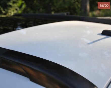 Белый Мицубиси Аутлендер, объемом двигателя 2 л и пробегом 132 тыс. км за 11500 $, фото 30 на Automoto.ua