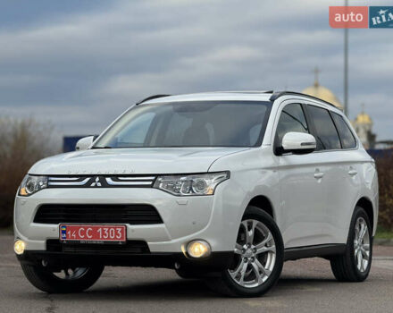 Белый Мицубиси Аутлендер, объемом двигателя 2.3 л и пробегом 214 тыс. км за 15499 $, фото 22 на Automoto.ua