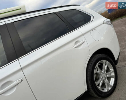 Белый Мицубиси Аутлендер, объемом двигателя 2.3 л и пробегом 214 тыс. км за 15499 $, фото 43 на Automoto.ua