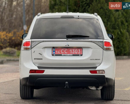 Белый Мицубиси Аутлендер, объемом двигателя 2.3 л и пробегом 214 тыс. км за 15499 $, фото 63 на Automoto.ua