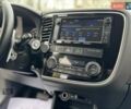 Белый Мицубиси Аутлендер, объемом двигателя 2 л и пробегом 210 тыс. км за 14300 $, фото 46 на Automoto.ua