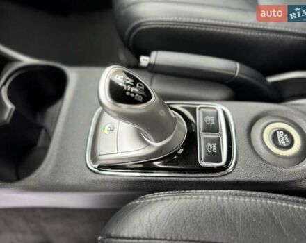 Белый Мицубиси Аутлендер, объемом двигателя 2 л и пробегом 210 тыс. км за 14300 $, фото 63 на Automoto.ua