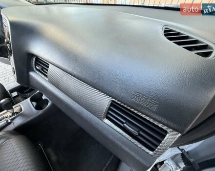 Белый Мицубиси Аутлендер, объемом двигателя 2.36 л и пробегом 140 тыс. км за 12999 $, фото 42 на Automoto.ua