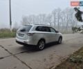 Белый Мицубиси Аутлендер, объемом двигателя 3 л и пробегом 173 тыс. км за 12700 $, фото 12 на Automoto.ua