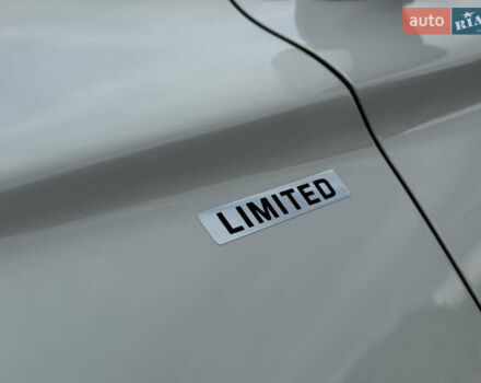 Белый Мицубиси Аутлендер, объемом двигателя 2.3 л и пробегом 214 тыс. км за 15499 $, фото 39 на Automoto.ua