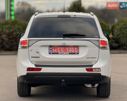 Белый Мицубиси Аутлендер, объемом двигателя 2.3 л и пробегом 214 тыс. км за 15499 $, фото 44 на Automoto.ua