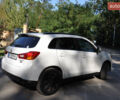 Белый Мицубиси Аутлендер, объемом двигателя 2 л и пробегом 132 тыс. км за 11500 $, фото 4 на Automoto.ua