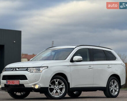 Белый Мицубиси Аутлендер, объемом двигателя 2.3 л и пробегом 214 тыс. км за 15499 $, фото 25 на Automoto.ua