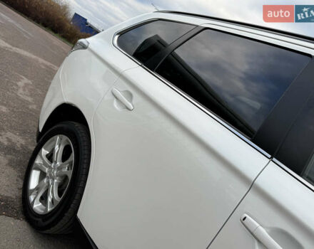 Белый Мицубиси Аутлендер, объемом двигателя 2.3 л и пробегом 214 тыс. км за 15499 $, фото 20 на Automoto.ua