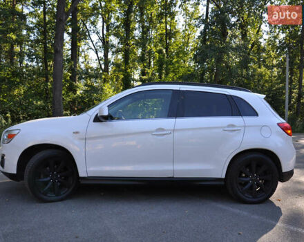 Белый Мицубиси Аутлендер, объемом двигателя 2 л и пробегом 132 тыс. км за 11500 $, фото 10 на Automoto.ua