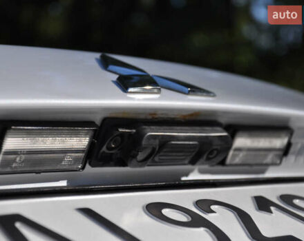 Белый Мицубиси Аутлендер, объемом двигателя 2 л и пробегом 132 тыс. км за 11500 $, фото 26 на Automoto.ua