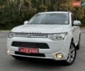 Белый Мицубиси Аутлендер, объемом двигателя 2 л и пробегом 210 тыс. км за 14300 $, фото 13 на Automoto.ua