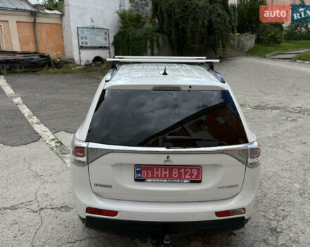 Білий Міцубісі Аутлендер, об'ємом двигуна 2.2 л та пробігом 247 тис. км за 13650 $, фото 47 на Automoto.ua
