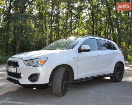 Белый Мицубиси Аутлендер, объемом двигателя 2 л и пробегом 132 тыс. км за 11500 $, фото 11 на Automoto.ua