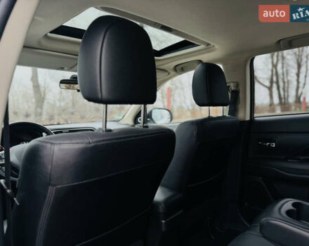 Белый Мицубиси Аутлендер, объемом двигателя 2.2 л и пробегом 140 тыс. км за 16200 $, фото 78 на Automoto.ua