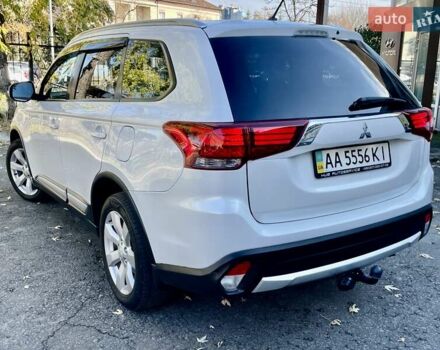 Белый Мицубиси Аутлендер, объемом двигателя 2 л и пробегом 146 тыс. км за 14500 $, фото 12 на Automoto.ua