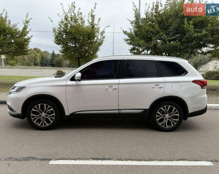 Белый Мицубиси Аутлендер, объемом двигателя 2.4 л и пробегом 160 тыс. км за 16500 $, фото 9 на Automoto.ua