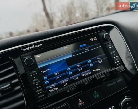 Белый Мицубиси Аутлендер, объемом двигателя 2.2 л и пробегом 140 тыс. км за 16200 $, фото 54 на Automoto.ua