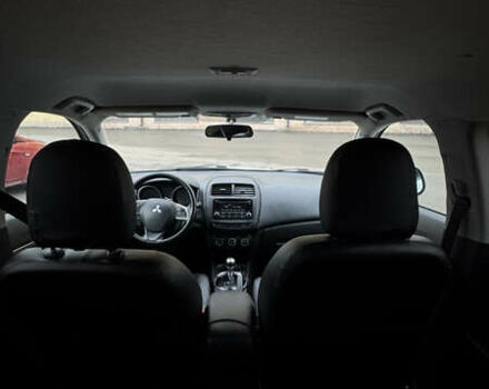 Белый Мицубиси Аутлендер, объемом двигателя 2 л и пробегом 161 тыс. км за 9200 $, фото 11 на Automoto.ua