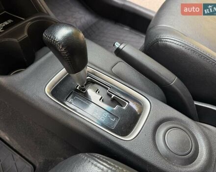 Міцубісі Аутлендер 2015 у Дніпро (Дніпропетровську) на Automoto.ua Білий Міцубісі Аутлендер, об'ємом двигуна 2.36 л та пробігом 178 тис. км за 14500 $, фото 26 на Automoto.ua