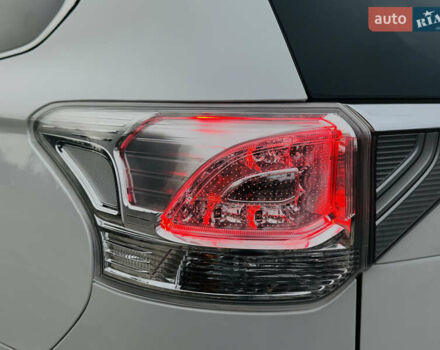 Белый Мицубиси Аутлендер, объемом двигателя 2.2 л и пробегом 140 тыс. км за 16200 $, фото 28 на Automoto.ua