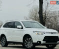 Белый Мицубиси Аутлендер, объемом двигателя 2.2 л и пробегом 140 тыс. км за 16200 $, фото 4 на Automoto.ua
