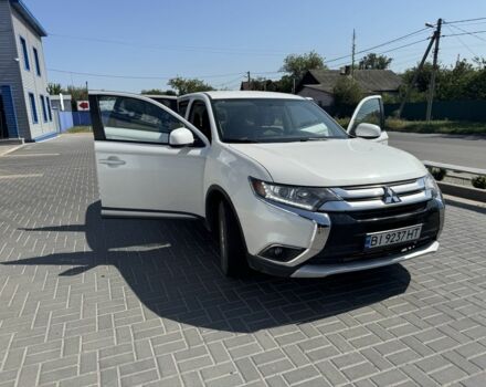 Белый Мицубиси Аутлендер, объемом двигателя 2.4 л и пробегом 91 тыс. км за 15900 $, фото 4 на Automoto.ua