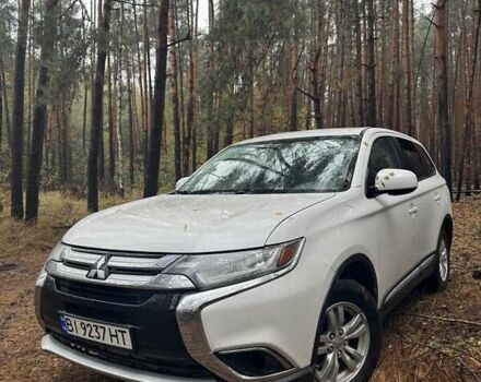Білий Міцубісі Аутлендер, об'ємом двигуна 2.4 л та пробігом 91 тис. км за 15900 $, фото 18 на Automoto.ua