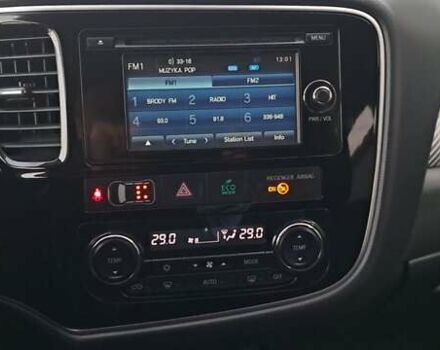 Білий Міцубісі Аутлендер, об'ємом двигуна 2.3 л та пробігом 130 тис. км за 14999 $, фото 21 на Automoto.ua