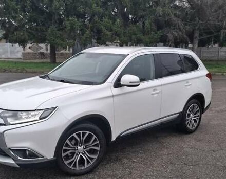 Білий Міцубісі Аутлендер, об'ємом двигуна 2.3 л та пробігом 158 тис. км за 18200 $, фото 2 на Automoto.ua