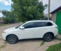 Білий Міцубісі Аутлендер, об'ємом двигуна 2.3 л та пробігом 187 тис. км за 14500 $, фото 5 на Automoto.ua