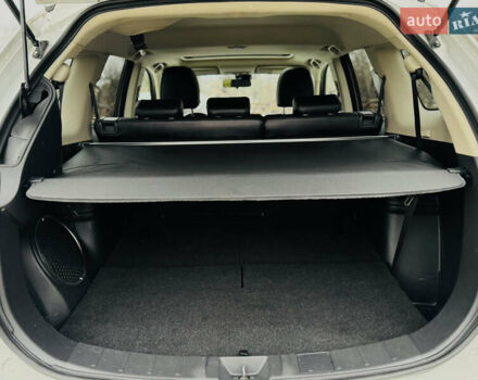 Белый Мицубиси Аутлендер, объемом двигателя 2.2 л и пробегом 140 тыс. км за 16200 $, фото 88 на Automoto.ua