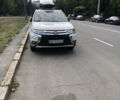Белый Мицубиси Аутлендер, объемом двигателя 3 л и пробегом 159 тыс. км за 18000 $, фото 5 на Automoto.ua