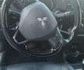 Белый Мицубиси Аутлендер, объемом двигателя 2.4 л и пробегом 190 тыс. км за 12000 $, фото 6 на Automoto.ua
