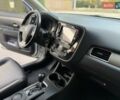 Міцубісі Аутлендер 2015 у Дніпро (Дніпропетровську) на Automoto.ua Білий Міцубісі Аутлендер, об'ємом двигуна 2.36 л та пробігом 178 тис. км за 14500 $, фото 28 на Automoto.ua