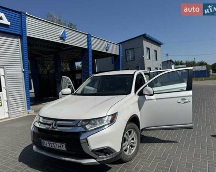 Білий Міцубісі Аутлендер, об'ємом двигуна 2.4 л та пробігом 91 тис. км за 15900 $, фото 2 на Automoto.ua