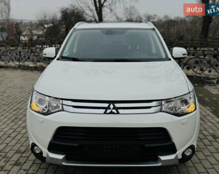 Белый Мицубиси Аутлендер, объемом двигателя 2.2 л и пробегом 140 тыс. км за 16200 $, фото 9 на Automoto.ua